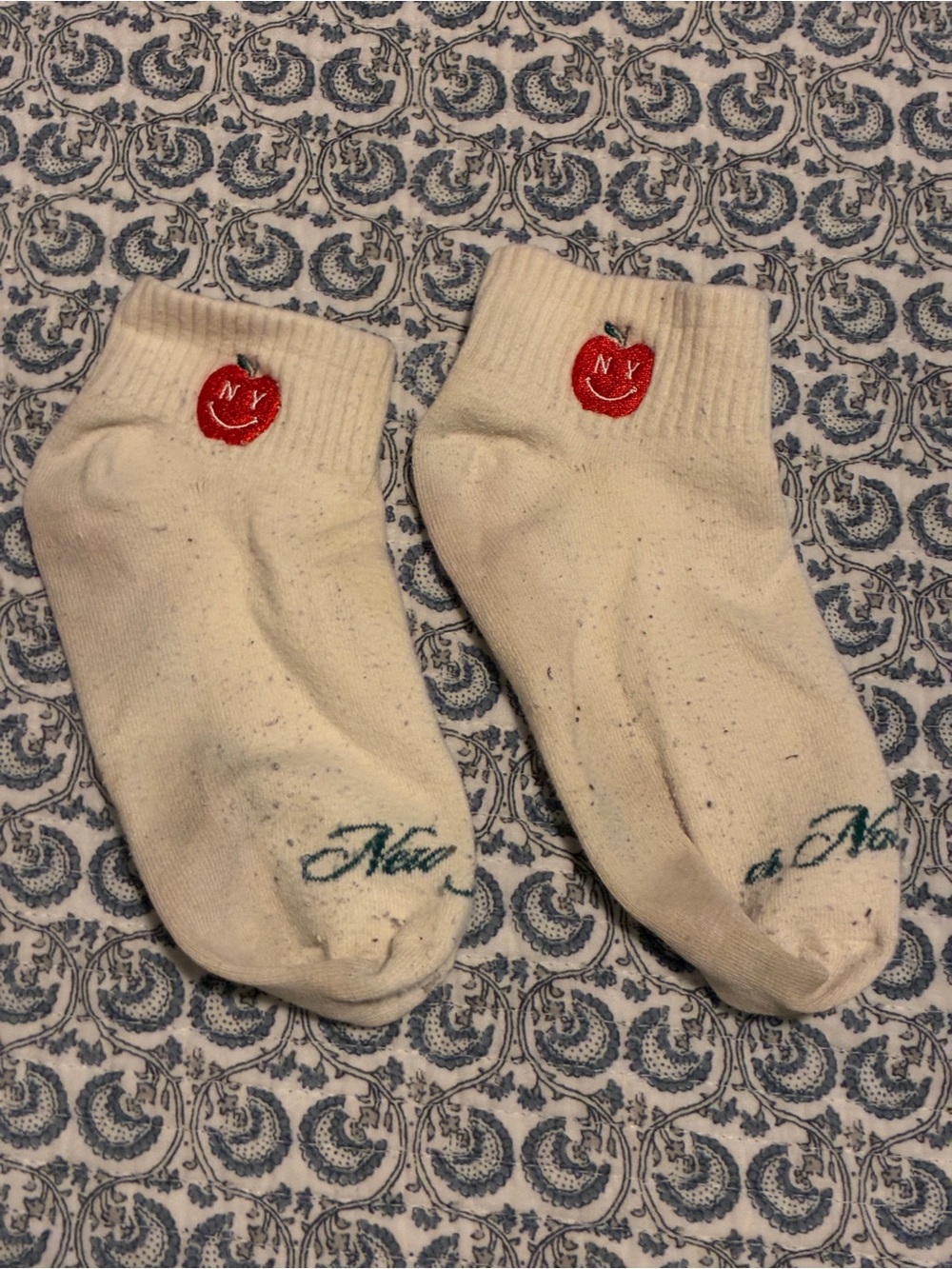 NYON Cream Athletic Ankle Socks with Red Apple Logo